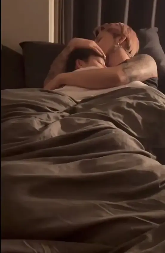 花臂夫妇全集免费观看1080P蓝光画质-《花臂夫妇》夸克网盘极速下载-无删减版在线播放无广告