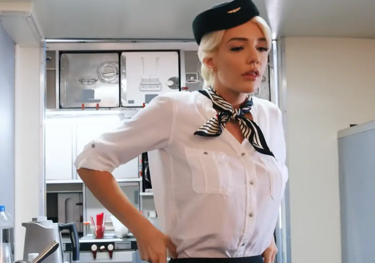 Kenna James《Jet Setters飞行者》完整版无广告在线观看-欧美悬疑剧情片高清中字百度云资源-Jet Setters飞行者私人飞机骗局免费看