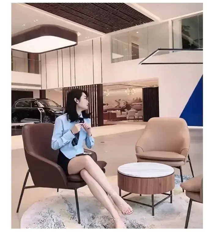 佳木斯新玛特迪桑特女销售事件完整现场视频在线观看-极度震撼后续结果意想不到-迪桑特导购事件全网震惊免费播放
