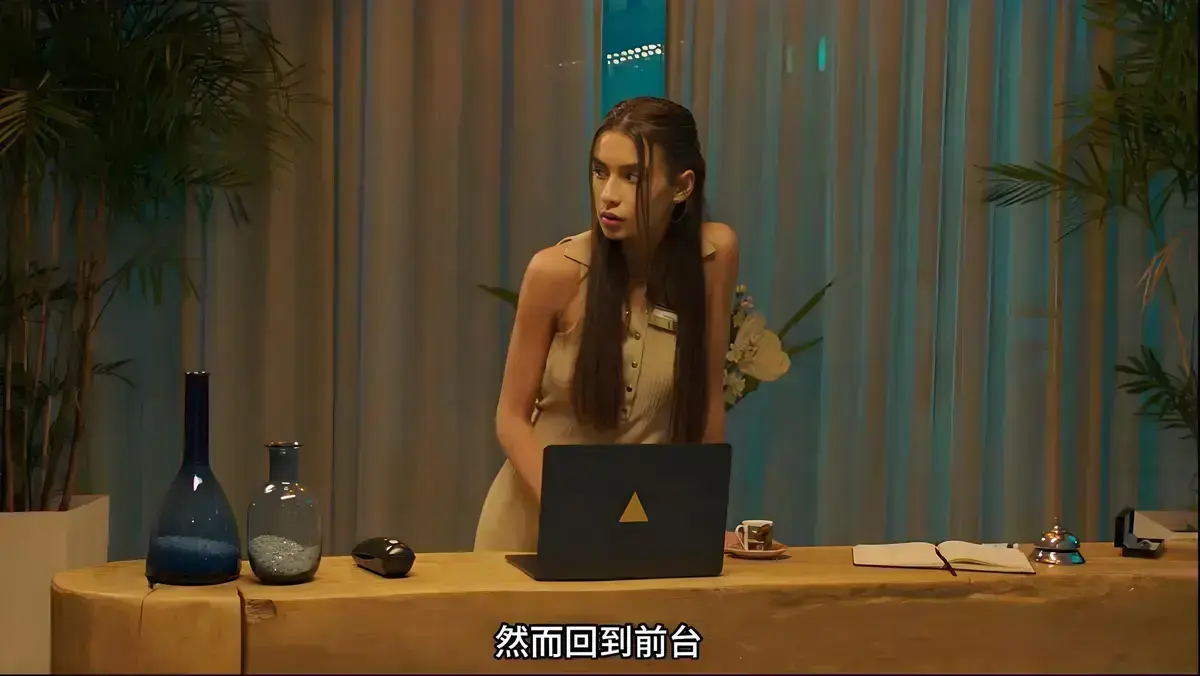《Vanessa Alesia》相关资源图片