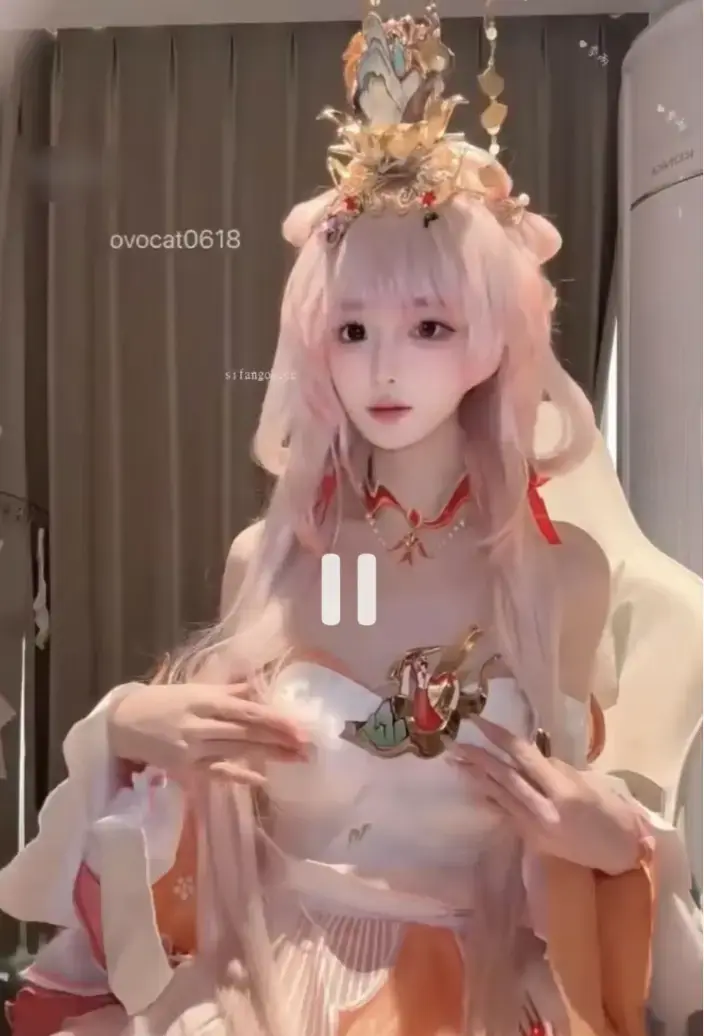 《季雨西施cosplay白天鹅原视频资源及黑料高清cos作品合集》相关资源图片